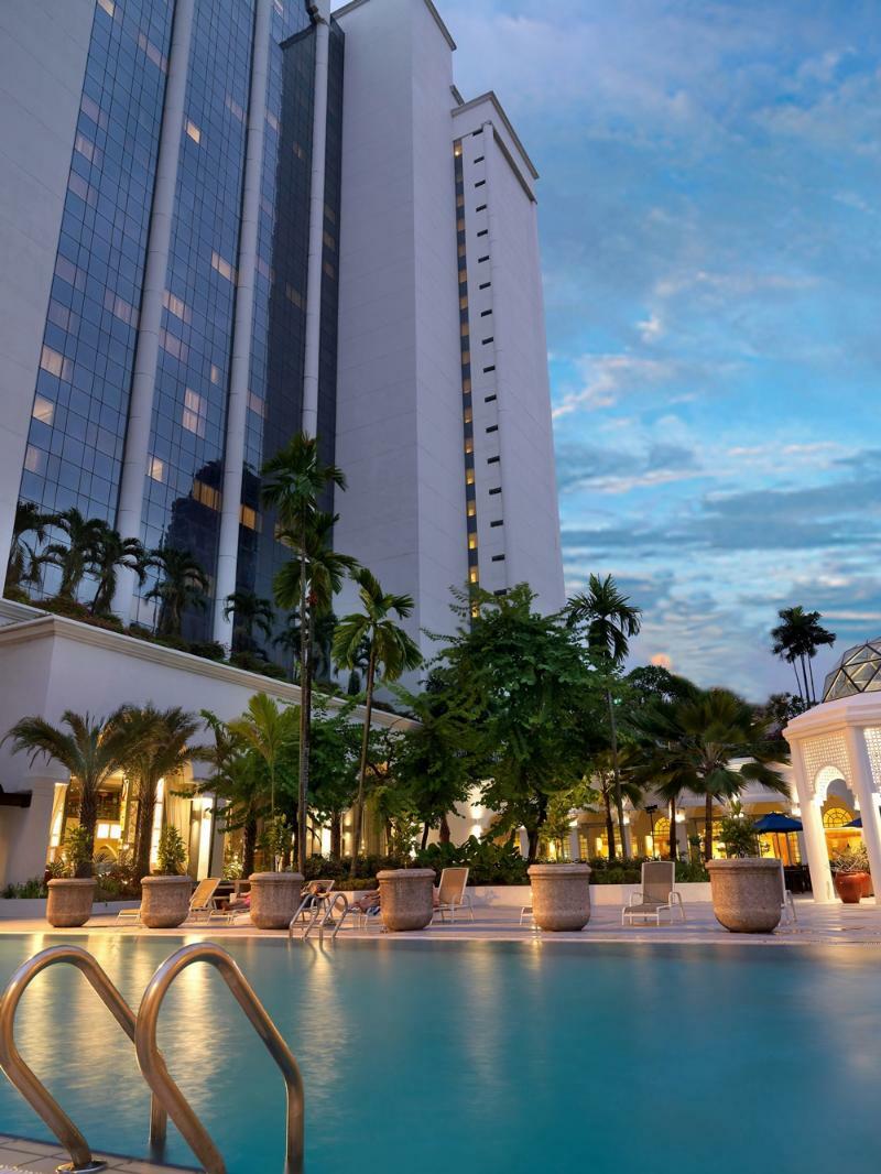 Hotel Istana Kuala Lumpur City Centre Exterior photo